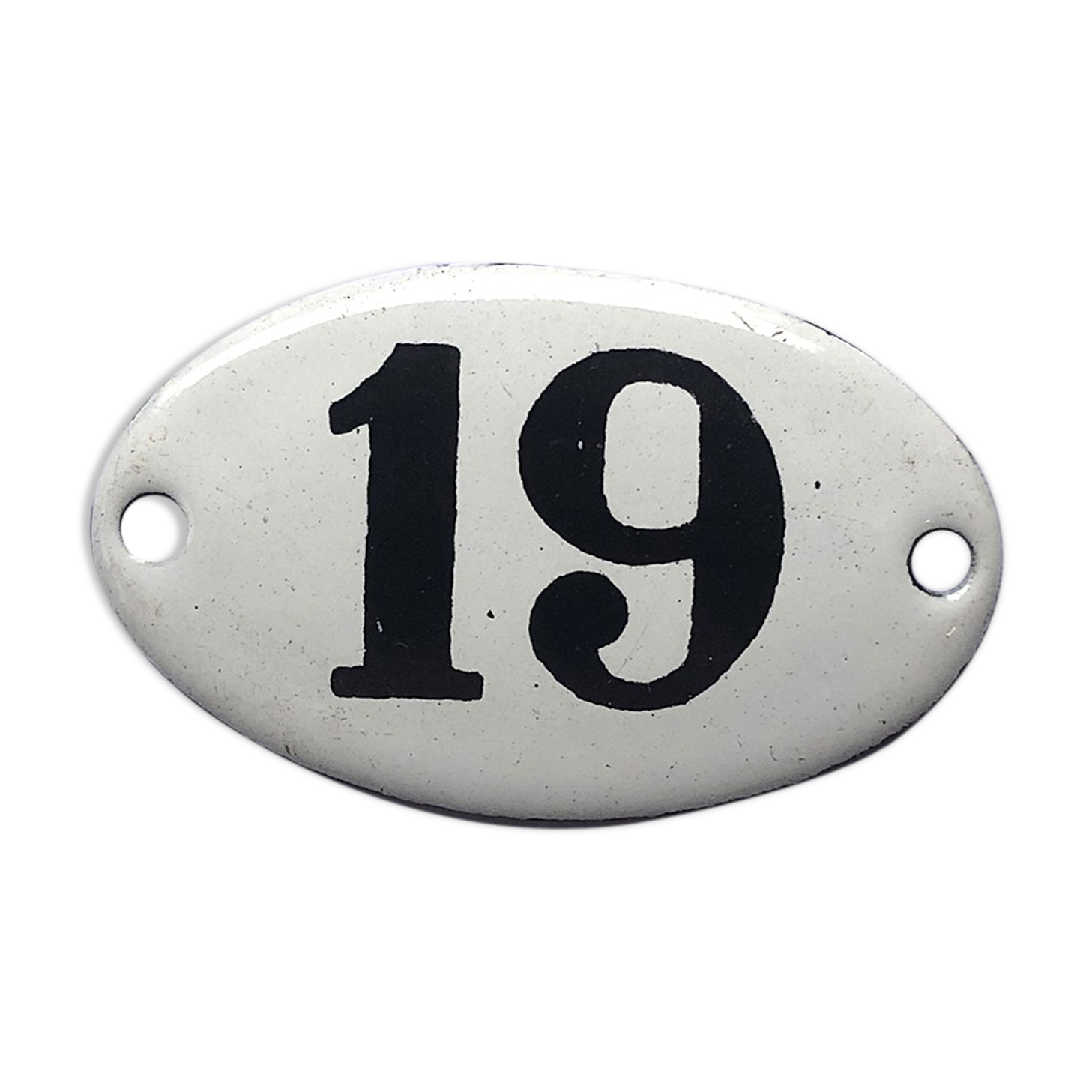 ANCIENNE GRANDE PLAQUE EMAILLEE BOMBEE OVALE NUMERO 142 10 x 6 cm .